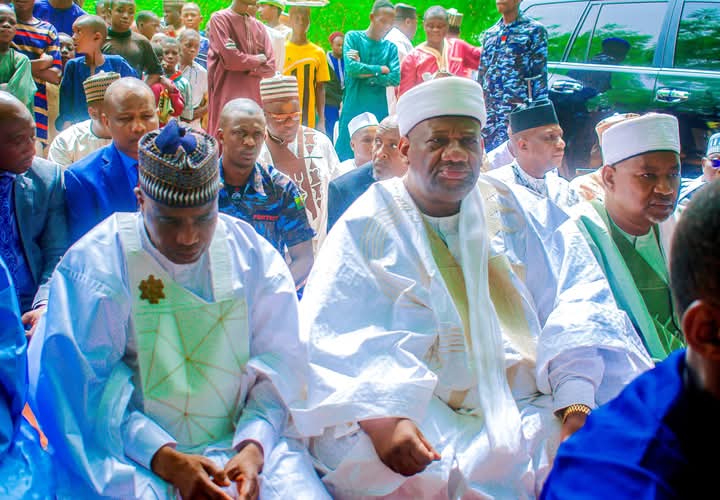 Gov Aliyu, three former governors attend wedding of PDP chieftain’s daughter in Sokoto
