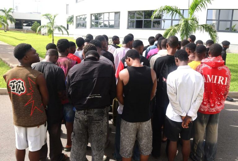 EFCC arrests 43 suspected internet fraudsters in Nasarawa